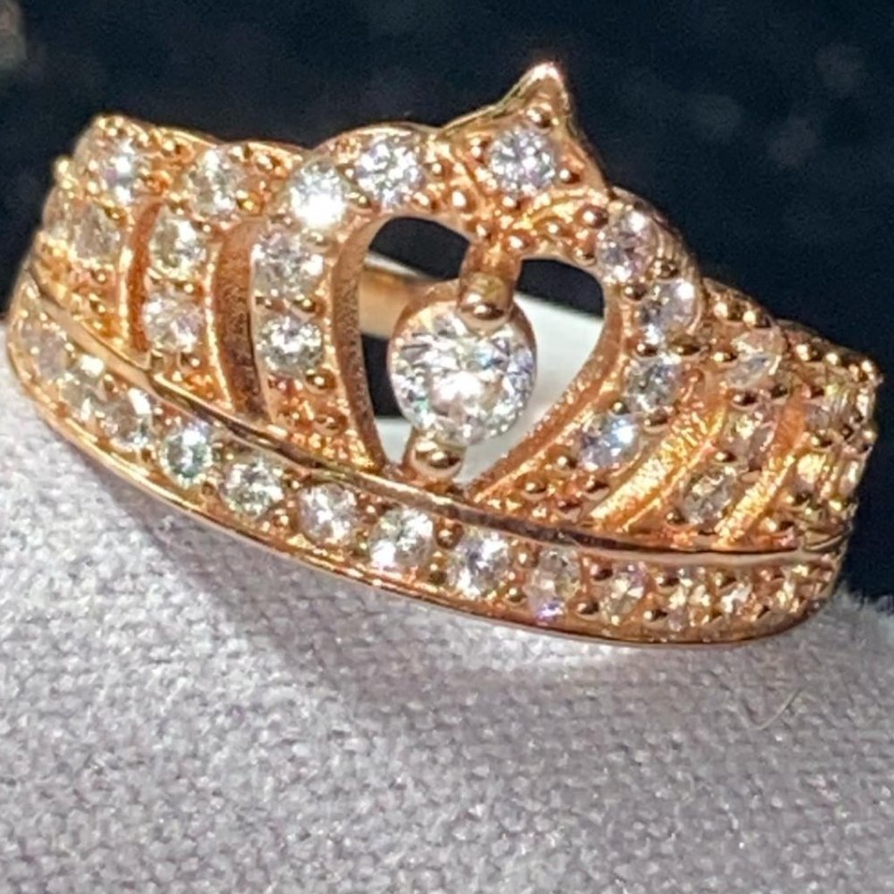 Princess/Queen Ring